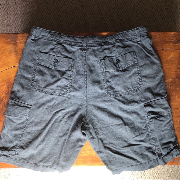 Old Navy Linen Shorts - Picture 2 of 6
